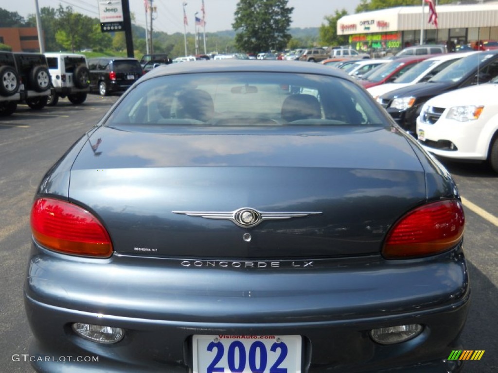 2002 Concorde LX - Steel Blue Pearl / Dark Slate Gray photo #14