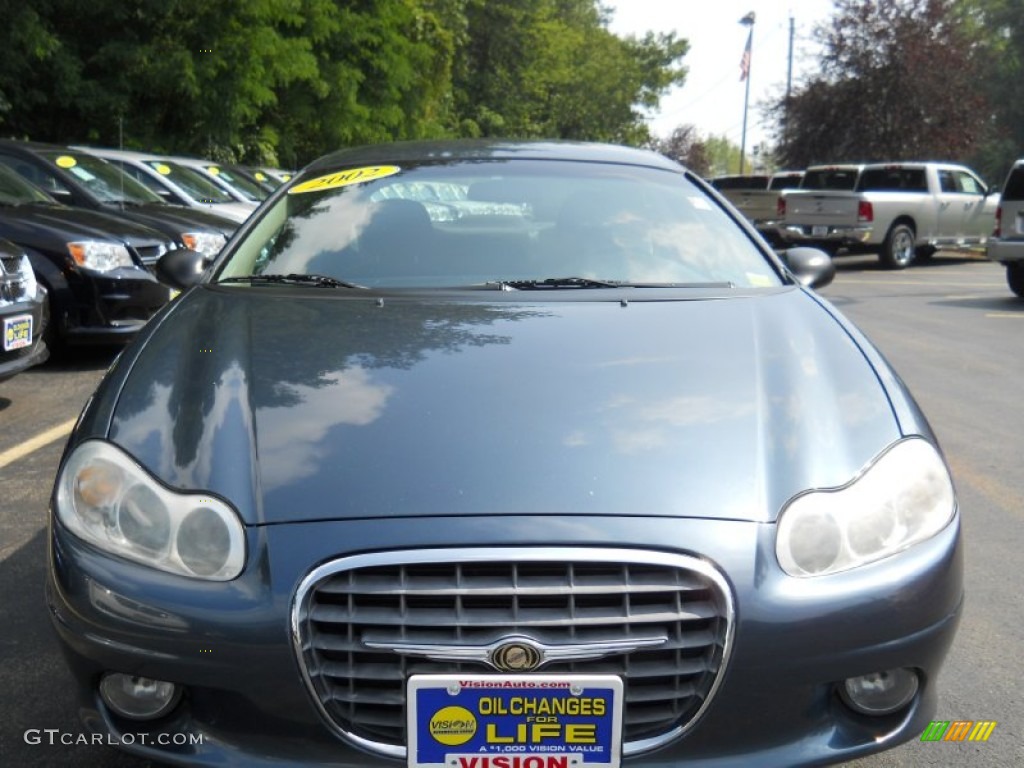 2002 Concorde LX - Steel Blue Pearl / Dark Slate Gray photo #16