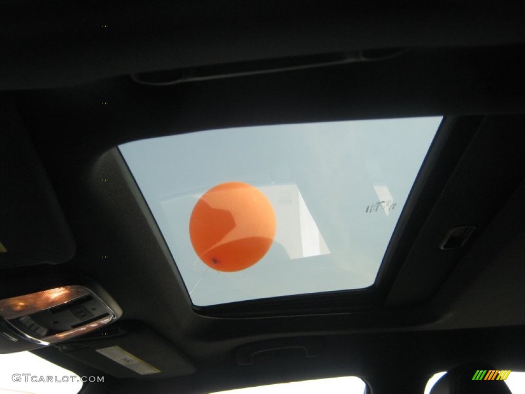 2011 Dodge Charger R/T Sunroof Photos