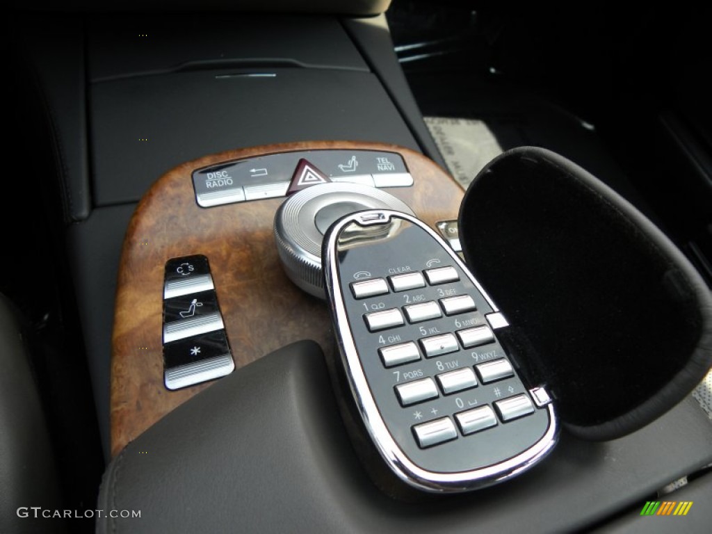 2008 Mercedes-Benz S 550 Sedan Controls Photo #53736567