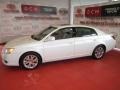 Blizzard White Pearl - Avalon XLS Photo No. 3