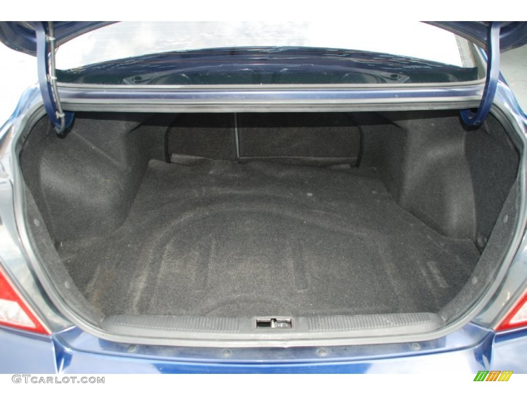 2003 Elantra GLS Sedan - Carbon Blue / Dark Gray photo #25