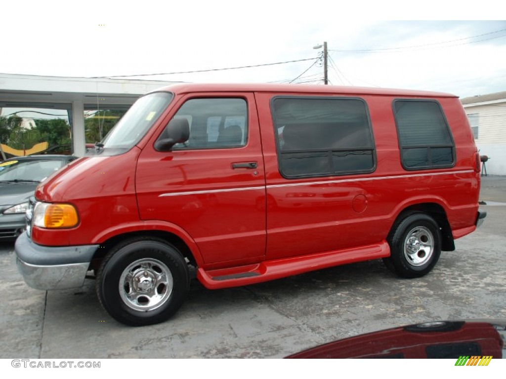 Colorado Red 2000 Dodge Ram Van 1500 Passenger Conversion Exterior Photo #53739078