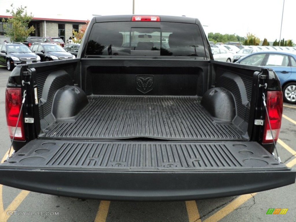 2011 Ram 1500 SLT Quad Cab 4x4 - Brilliant Black Crystal Pearl / Dark Slate Gray/Medium Graystone photo #9