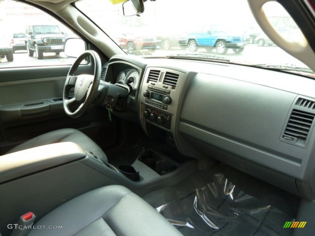 2007 Dodge Dakota SLT Quad Cab 4x4 Medium Slate Gray Dashboard Photo #53740317