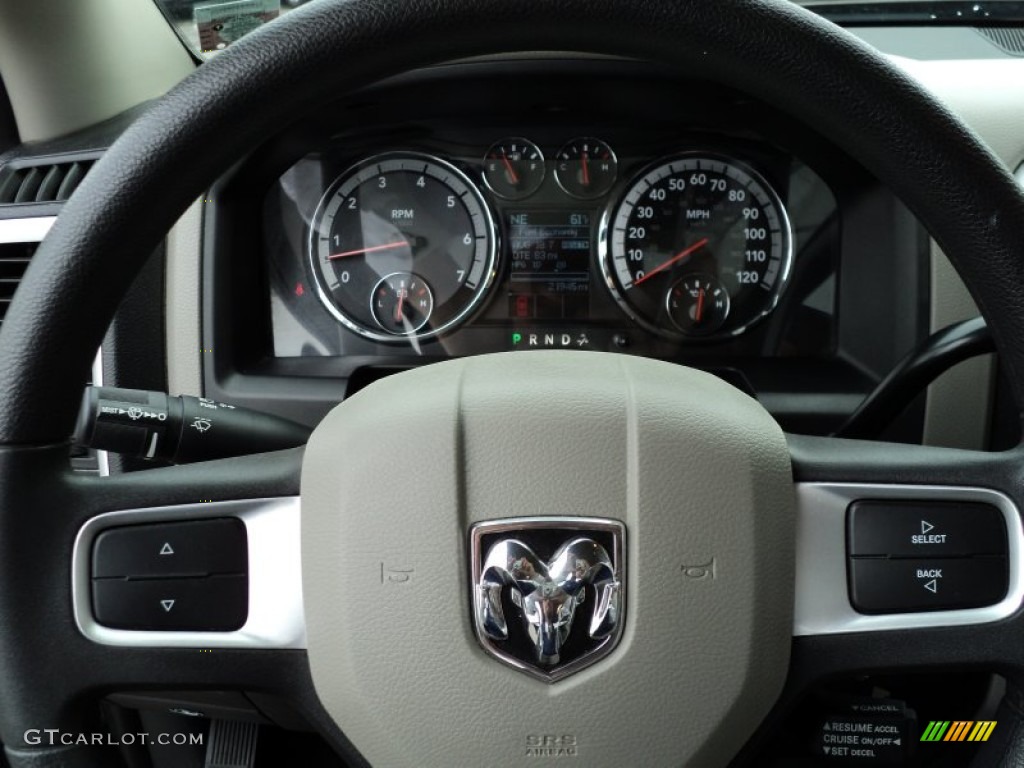 2011 Ram 1500 SLT Quad Cab 4x4 - Brilliant Black Crystal Pearl / Dark Slate Gray/Medium Graystone photo #32