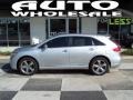 Classic Silver Metallic - Venza V6 Photo No. 1