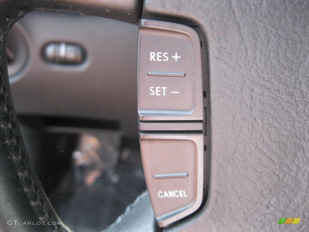 2001 Volkswagen Passat GLX Sedan Controls Photo #53742561