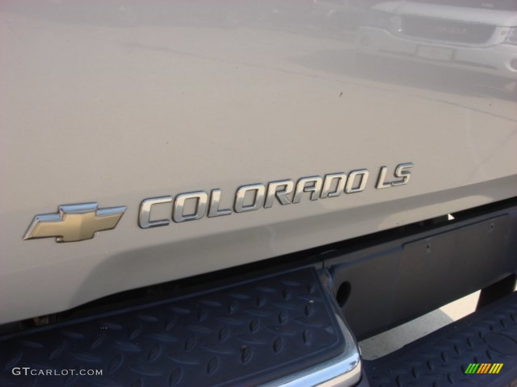 2004 Chevrolet Colorado LS Crew Cab Marks and Logos Photo #53745924