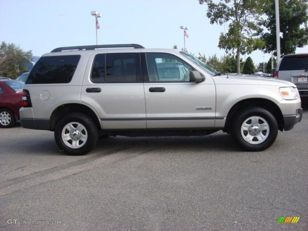 2006 Explorer XLS - Silver Birch Metallic / Stone photo #3