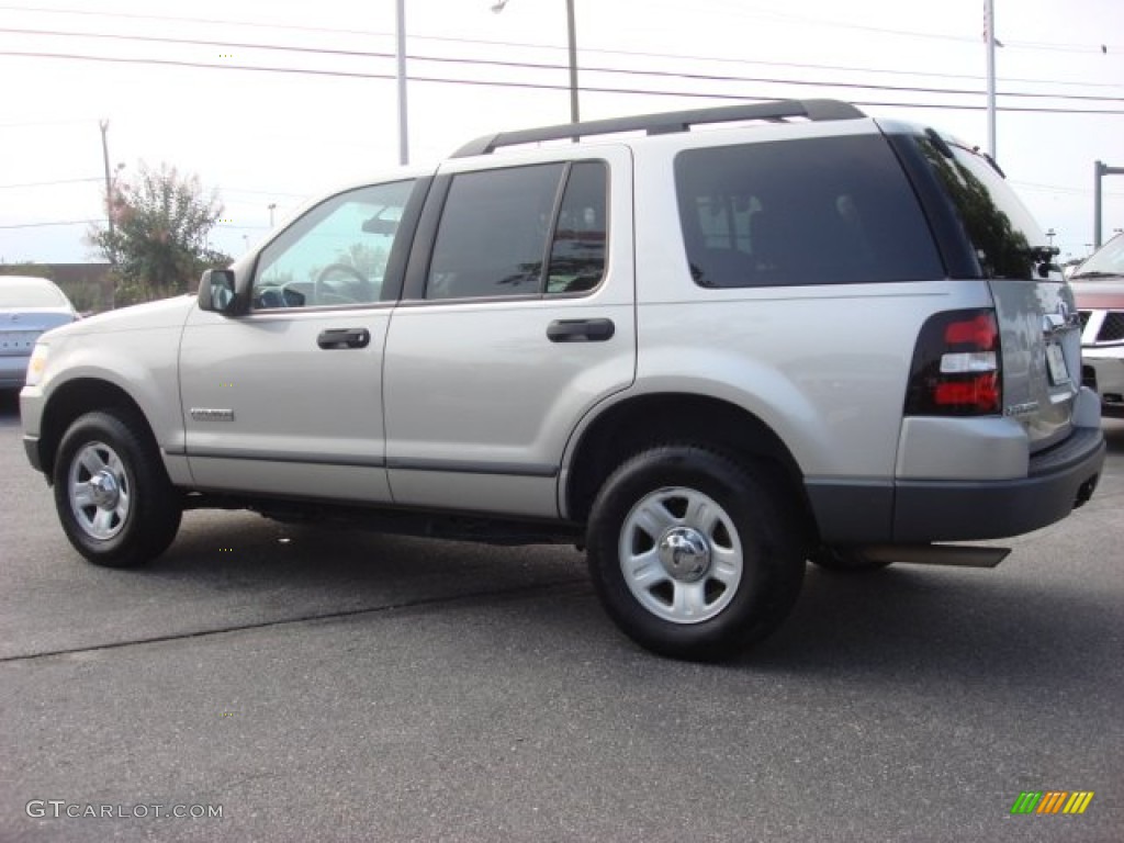 2006 Explorer XLS - Silver Birch Metallic / Stone photo #5