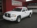 Bright White 2006 Dodge Dakota SLT Club Cab