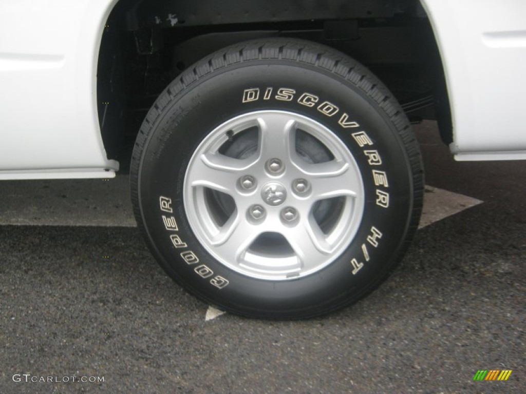2006 Dodge Dakota SLT Club Cab Wheel Photo #53746836