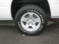 2006 Dodge Dakota SLT Club Cab Wheel and Tire Photo