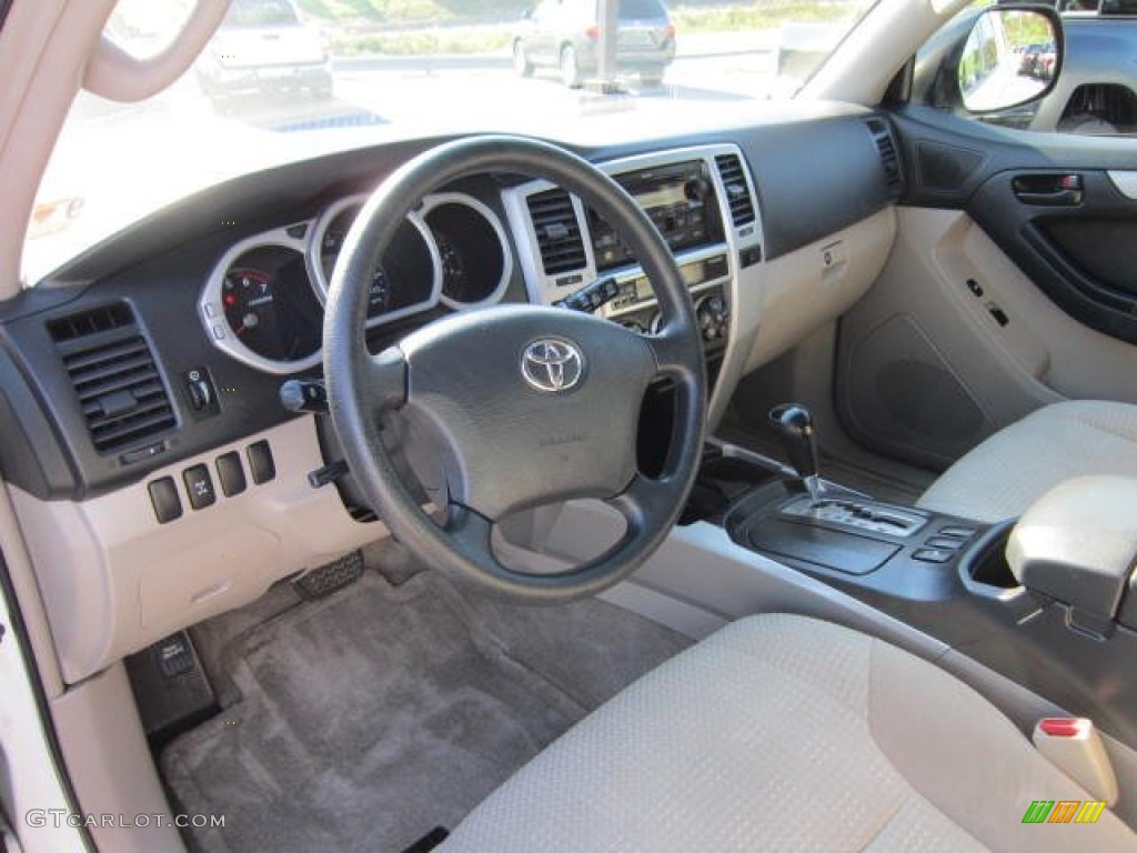 2004 4Runner SR5 4x4 - Natural White / Taupe photo #11