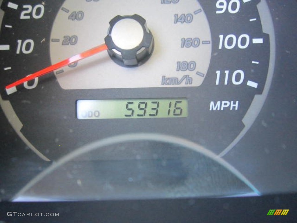 2004 4Runner SR5 4x4 - Natural White / Taupe photo #15