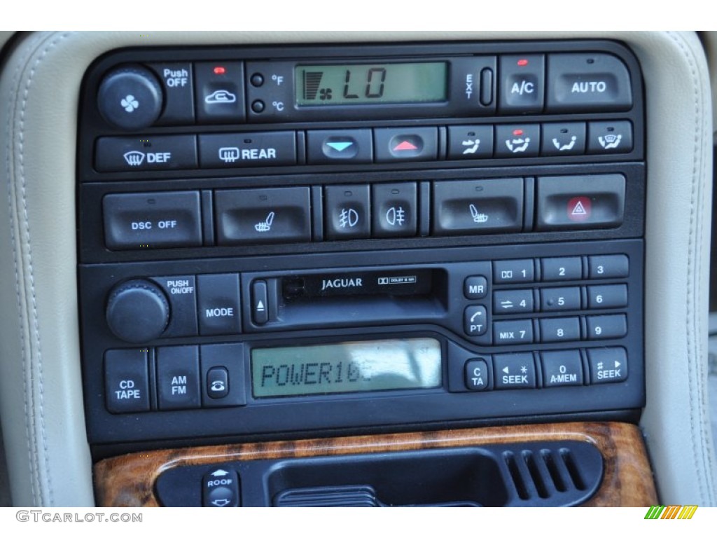 2004 Jaguar XK XKR Convertible Audio System Photo #53748099