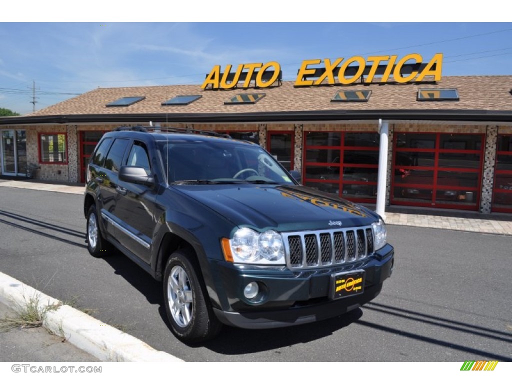 2005 Grand Cherokee Laredo 4x4 - Deep Beryl Green Pearl / Khaki photo #3