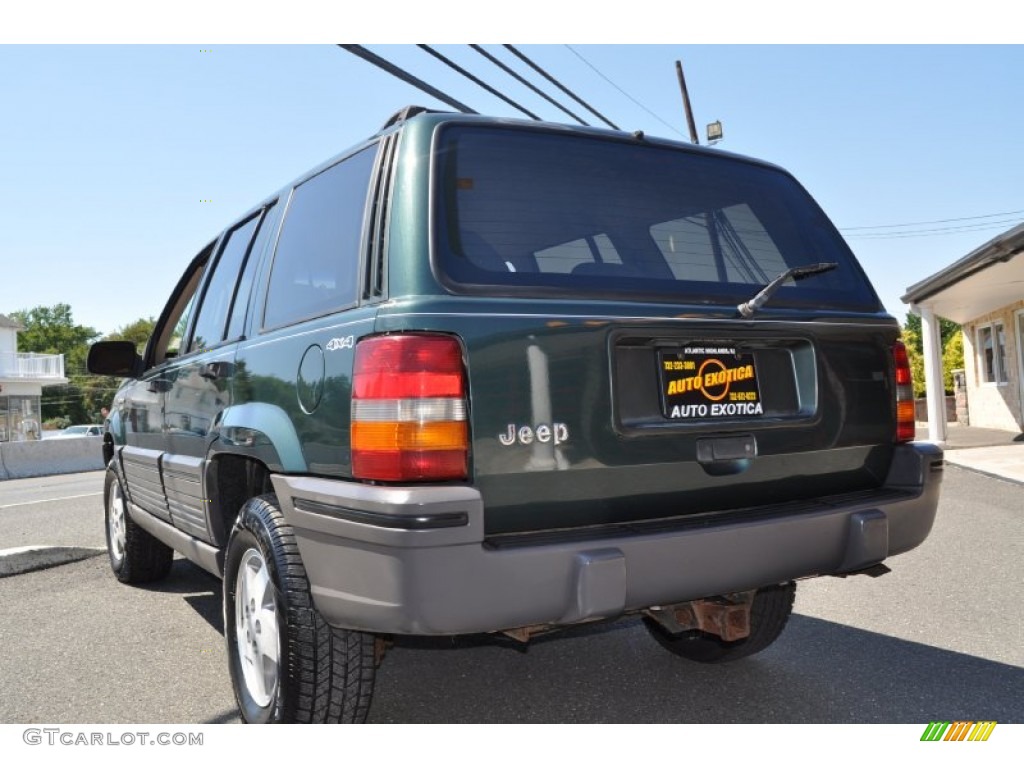 1994 Grand Cherokee Laredo 4x4 - Everglade Green Pearl / Taupe photo #2