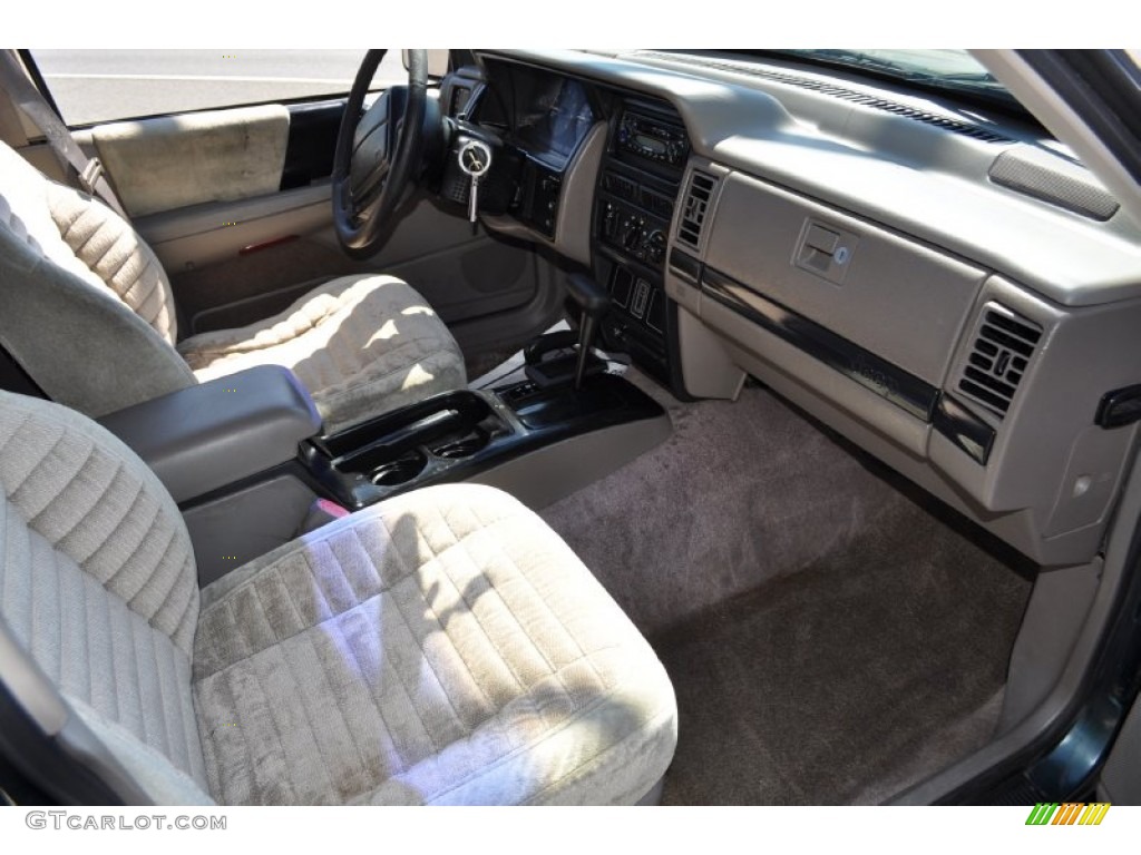 1994 Grand Cherokee Laredo 4x4 - Everglade Green Pearl / Taupe photo #7