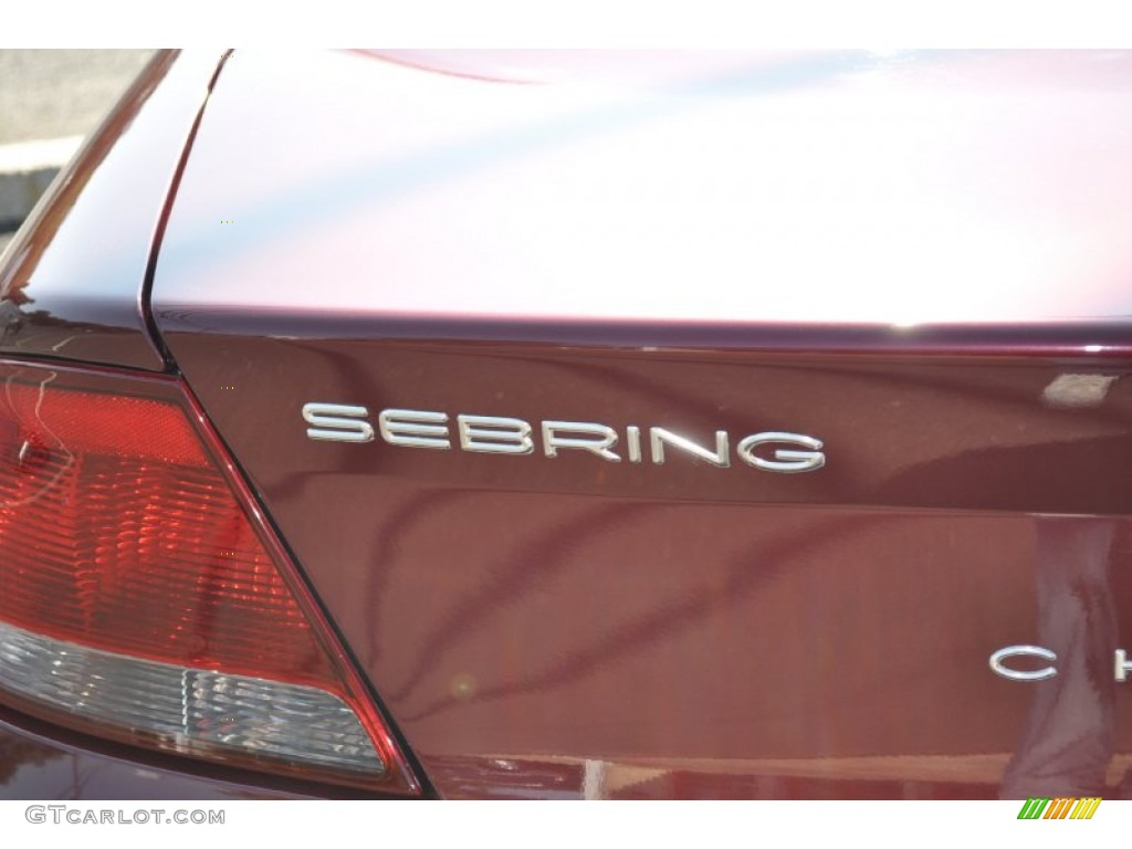 2002 Sebring LX Sedan - Dark Garnet Red Pearl / Sandstone photo #24