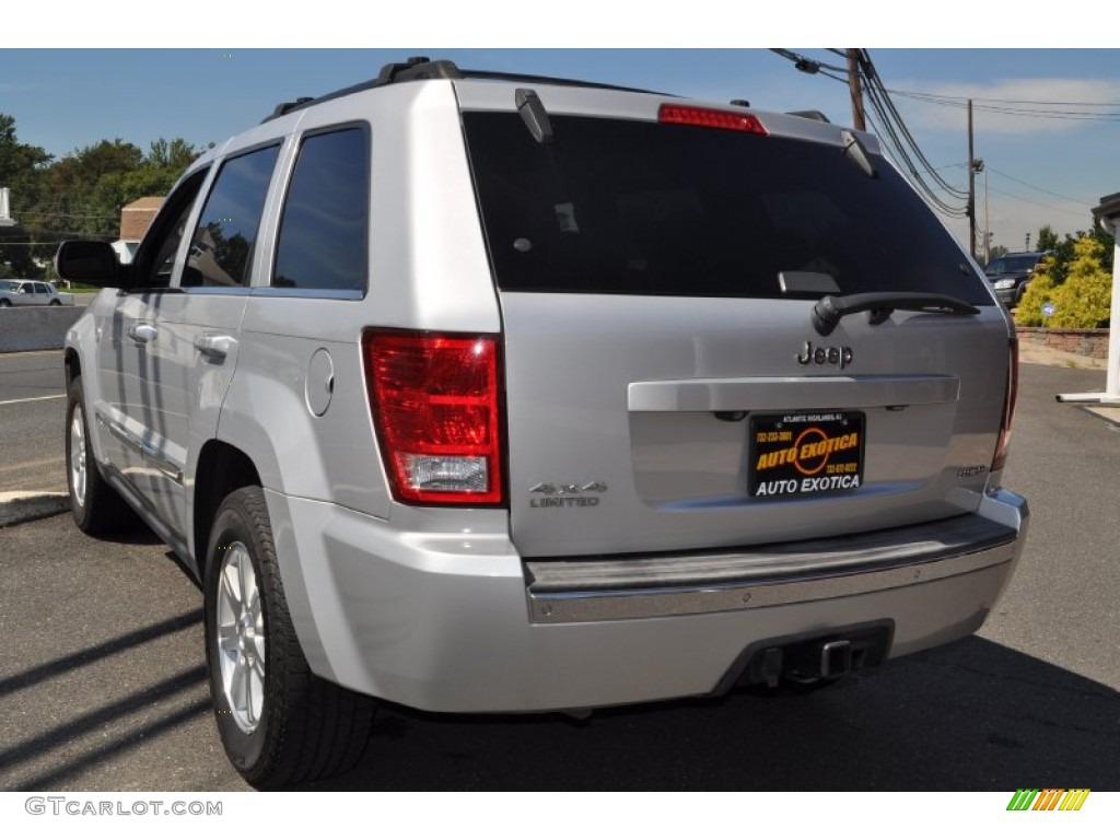 2008 Grand Cherokee Limited 4x4 - Bright Silver Metallic / Dark Slate Gray/Light Graystone photo #2