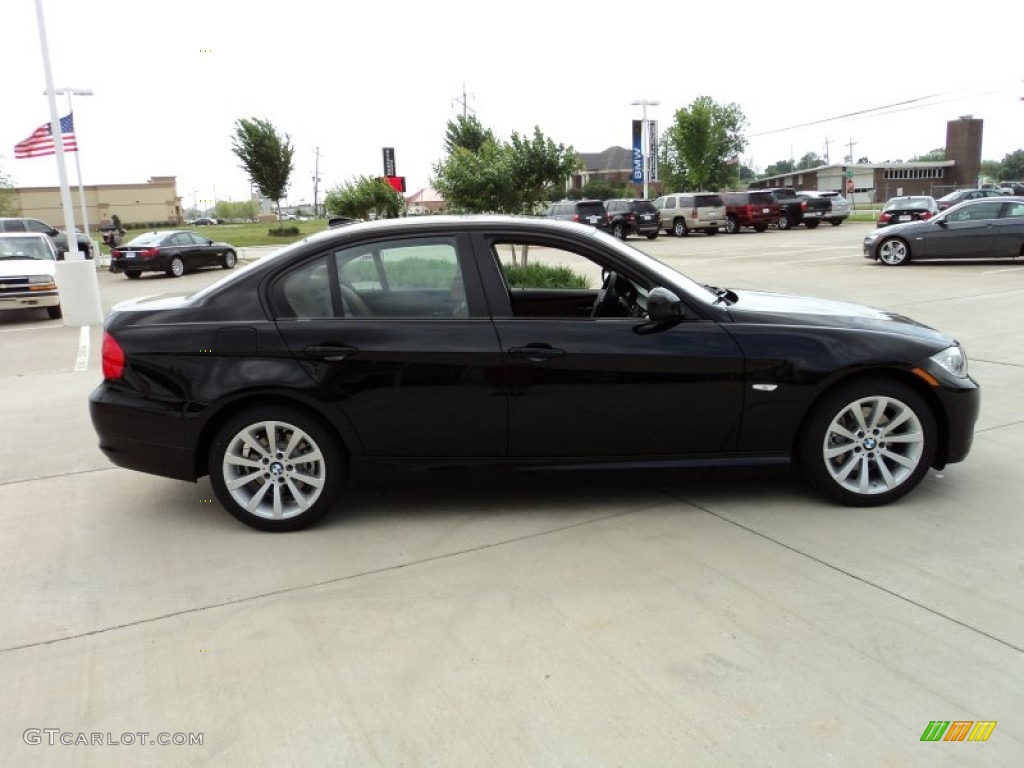 2011 3 Series 328i Sedan - Black Sapphire Metallic / Saddle Brown Dakota Leather photo #4