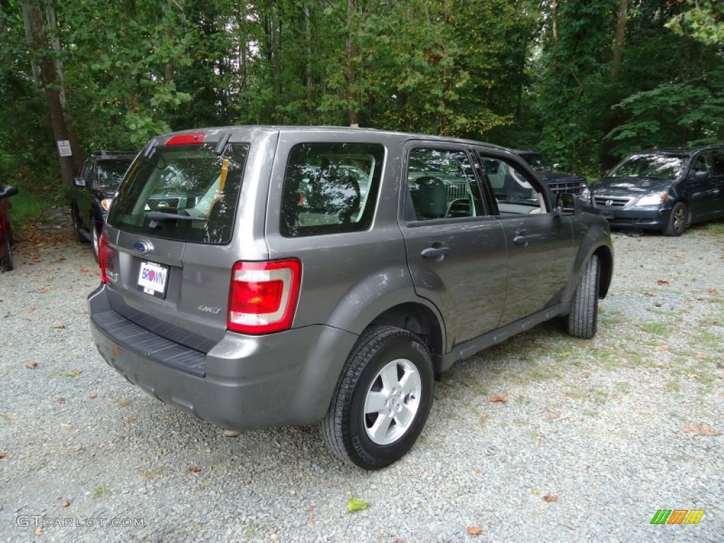 2009 Escape XLS 4WD - Sterling Grey Metallic / Stone photo #7