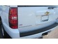 Summit White - Suburban LT 4x4 Photo No. 17