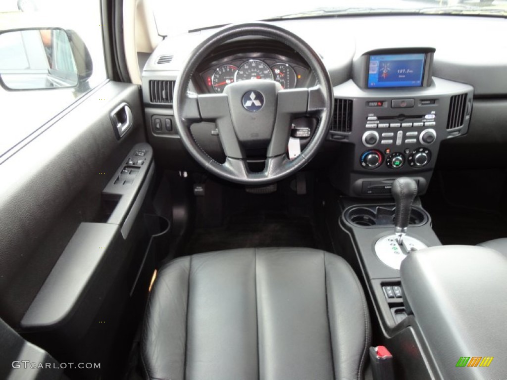2008 Mitsubishi Endeavor SE Black Dashboard Photo #53757860