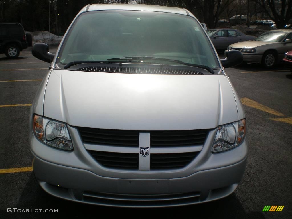 2007 Caravan SXT - Bright Silver Metallic / Medium Slate Gray photo #17