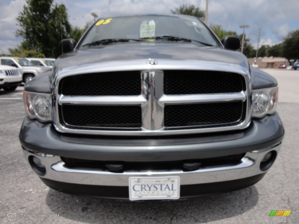 2005 Ram 1500 SLT Quad Cab - Mineral Gray Metallic / Dark Slate Gray photo #18