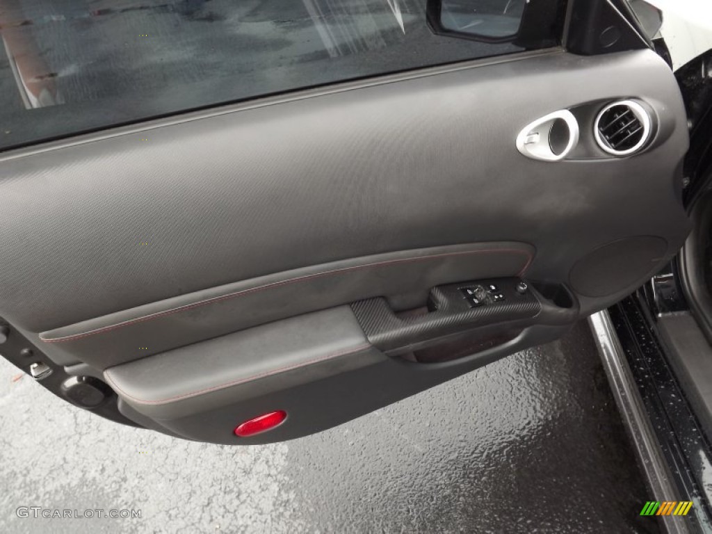 2007 Nissan 350Z NISMO Coupe Carbon/Red Door Panel Photo #53761124