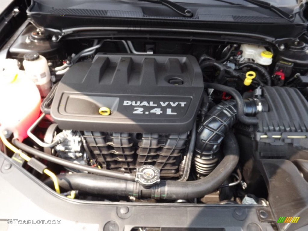 2012 Chrysler 200 LX Sedan 2.4 Liter DOHC 16-Valve Dual VVT 4 Cylinder Engine Photo #53761490