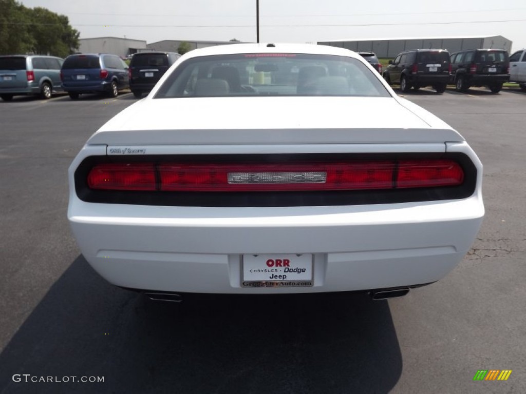 2011 Challenger R/T - Bright White / Dark Slate Gray photo #6