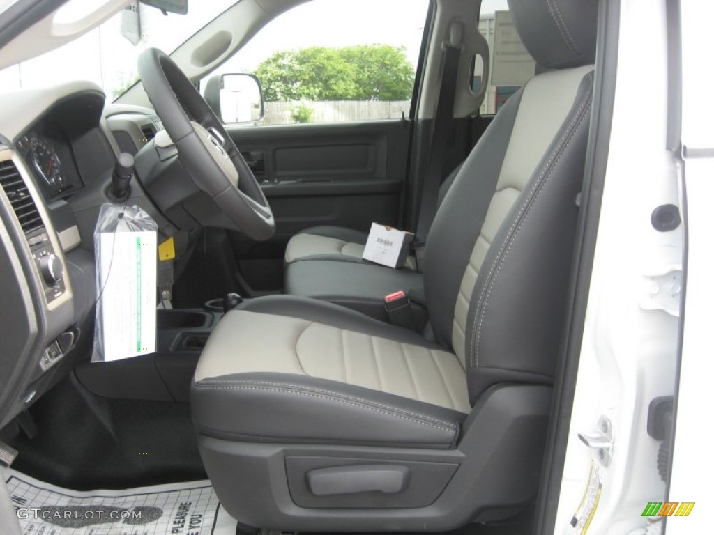 2011 Ram 3500 HD ST Crew Cab 4x4 Chassis - Bright White / Dark Slate Gray/Medium Graystone photo #11