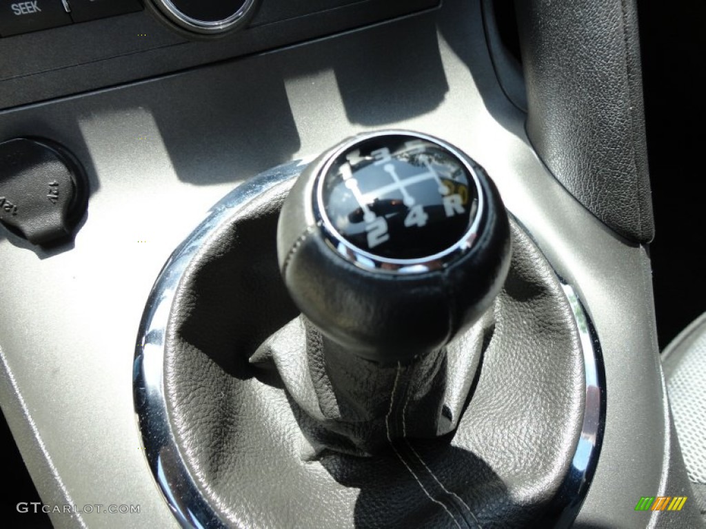 2008 Pontiac Solstice Roadster 5 Speed Aisin Manual Transmission Photo #53762234