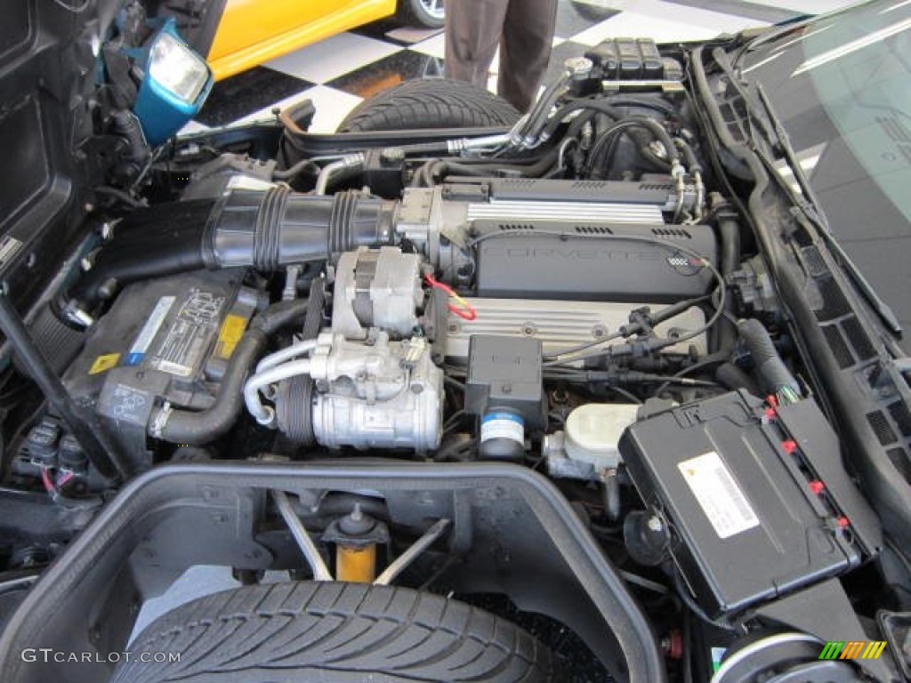 1992 Chevrolet Corvette Convertible 5.7 Liter OHV 16-Valve LT1 V8 Engine Photo #53763881