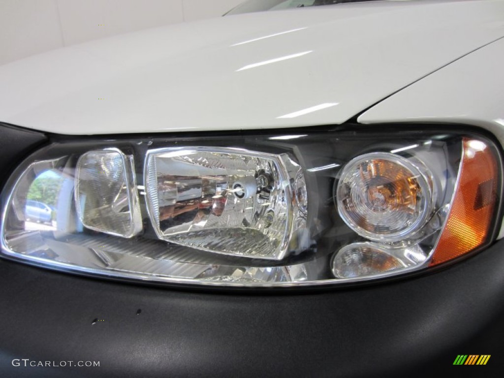 2007 XC70 AWD Cross Country - Ice White / Taupe photo #4