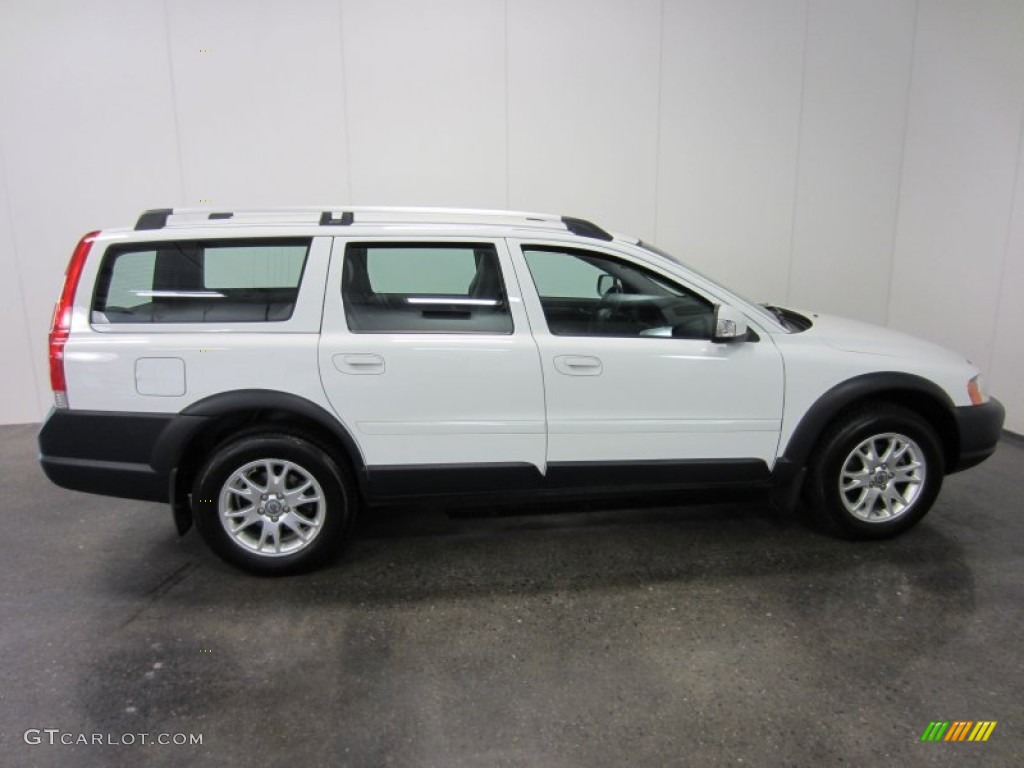 2007 XC70 AWD Cross Country - Ice White / Taupe photo #10