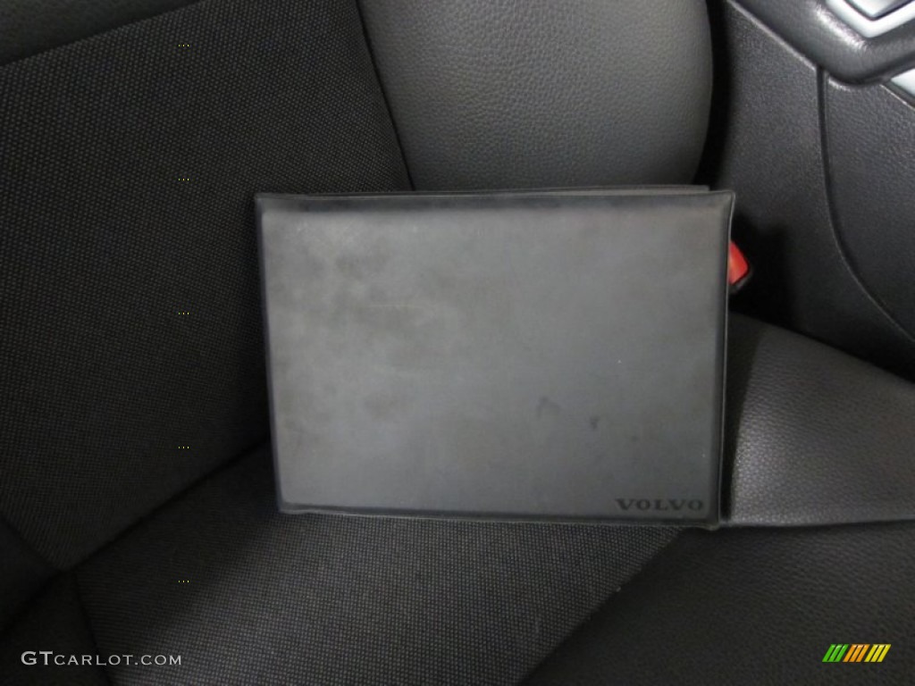 2007 XC70 AWD Cross Country - Ice White / Taupe photo #20