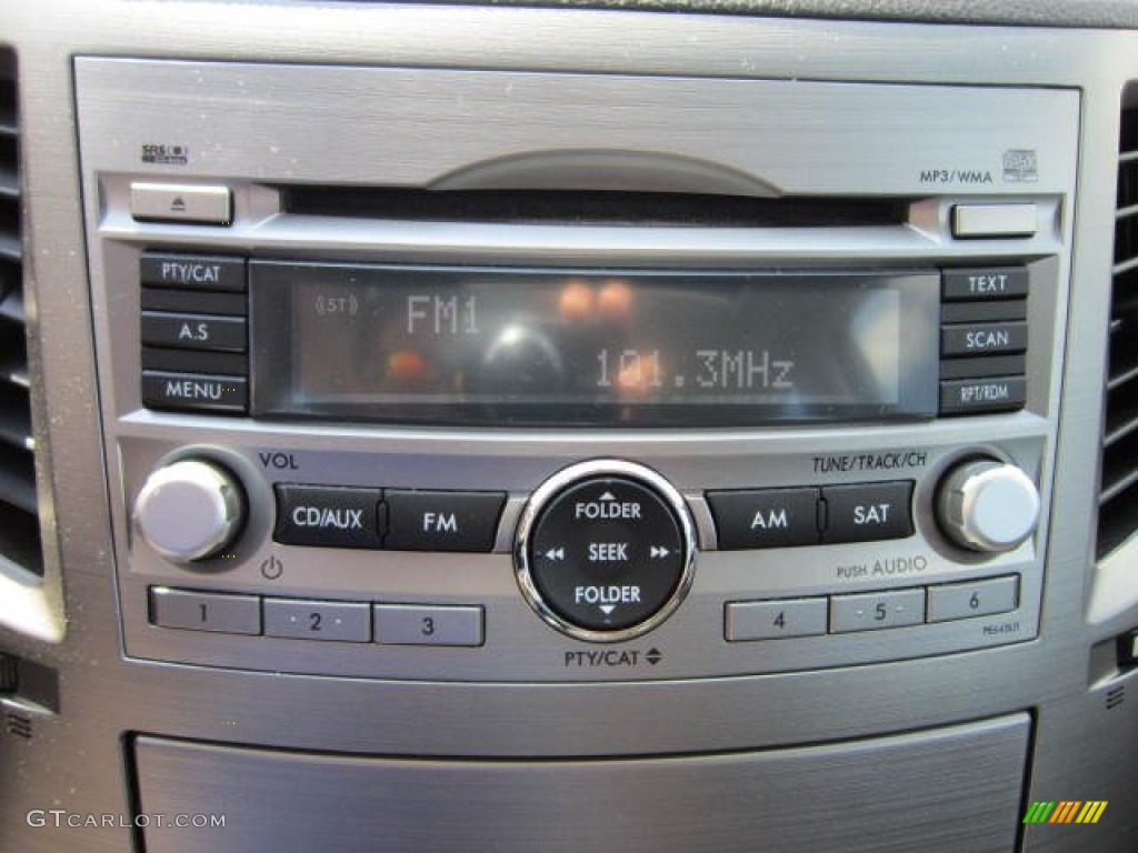 2010 Subaru Legacy 2.5i Premium Sedan Audio System Photo #53767112