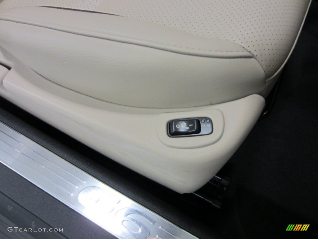 2006 G6 GTP Convertible - Ivory White / Light Taupe photo #18