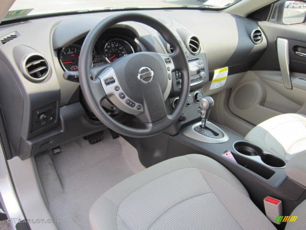 2011 Rogue SV AWD - Silver Ice Metallic / Gray photo #11