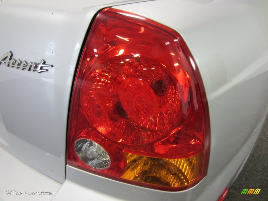 2003 Accent GL Sedan - Silver Mist Metallic / Gray photo #11