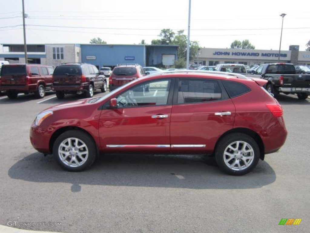 2011 Rogue SL AWD - Cayenne Red / Black photo #4