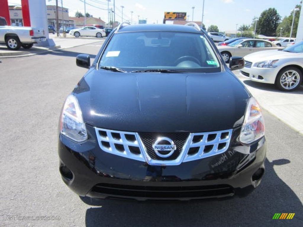 2011 Rogue SV AWD - Wicked Black / Black photo #2