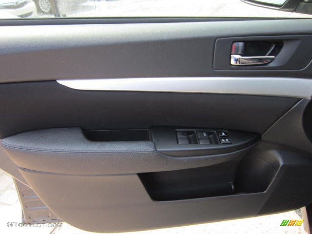 2011 Outback 2.5i Premium Wagon - Graphite Gray Metallic / Off Black photo #12