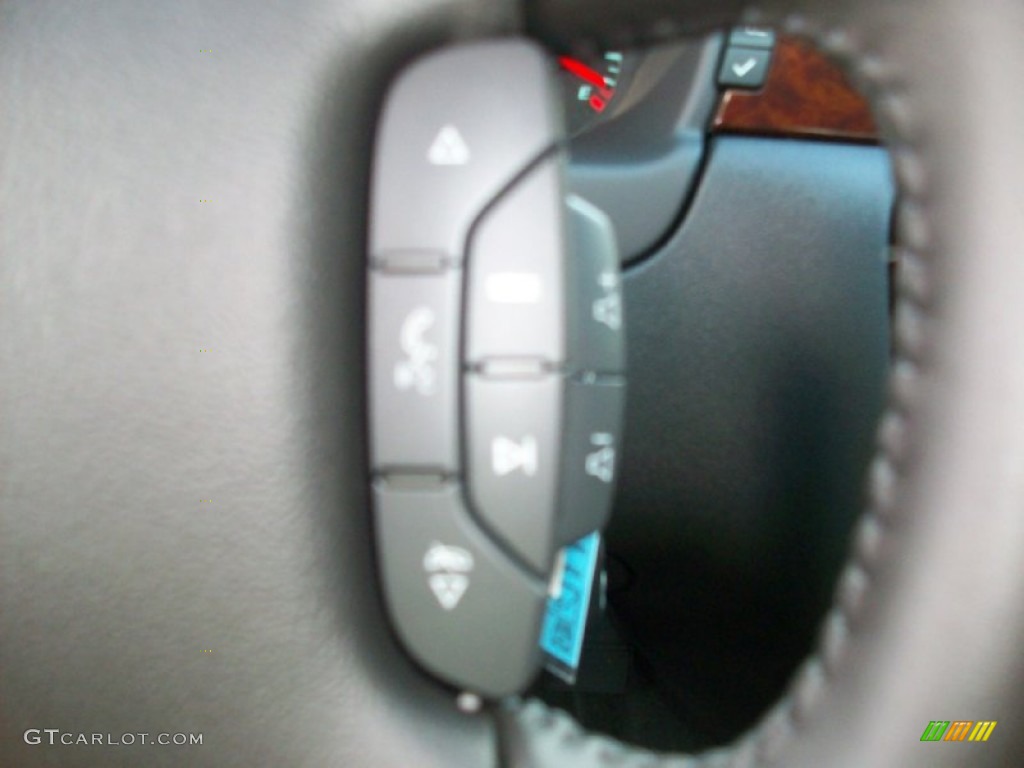 2011 Impala LT - Victory Red / Ebony photo #16