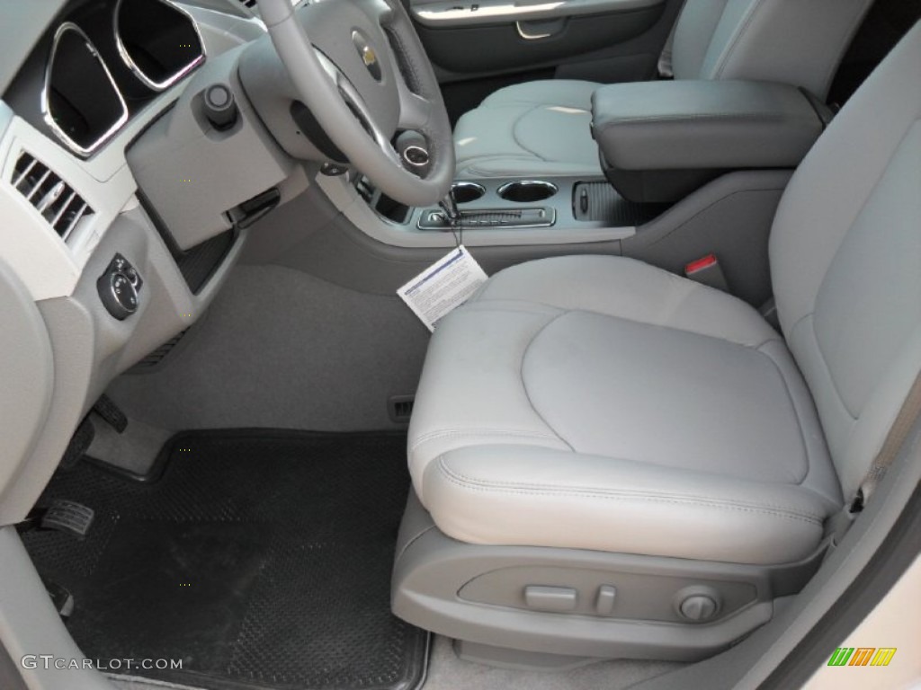 Dark Gray/Light Gray Interior 2012 Chevrolet Traverse LT Photo #53775276